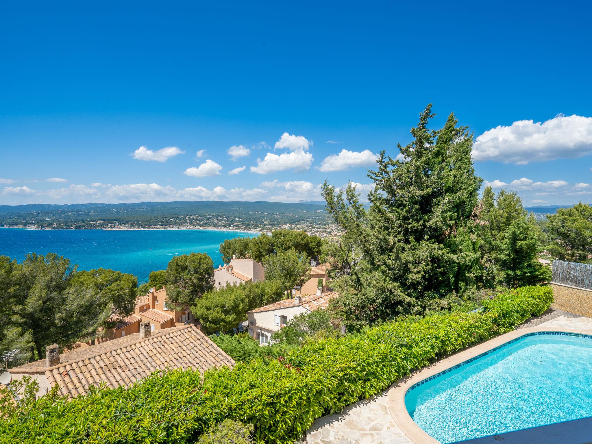 service de conciergerie pour une maison de vacances avec piscine à Saint Cyr sur Mer