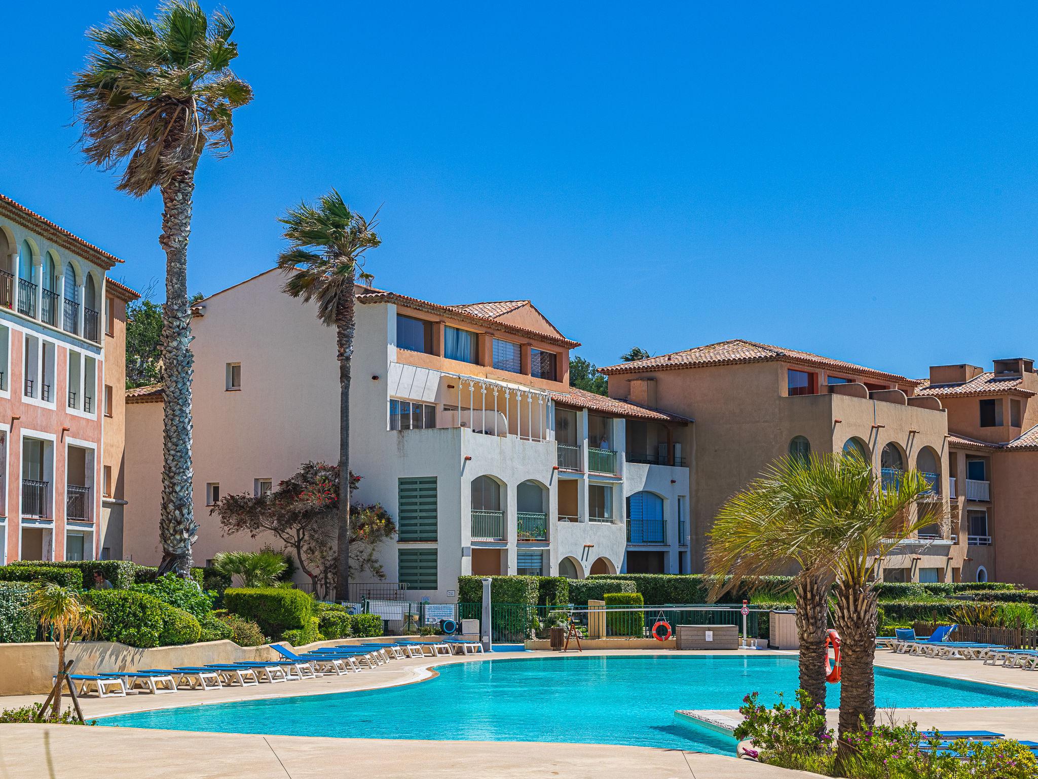 service de conciergerie pour logements avec piscine à Six Fours