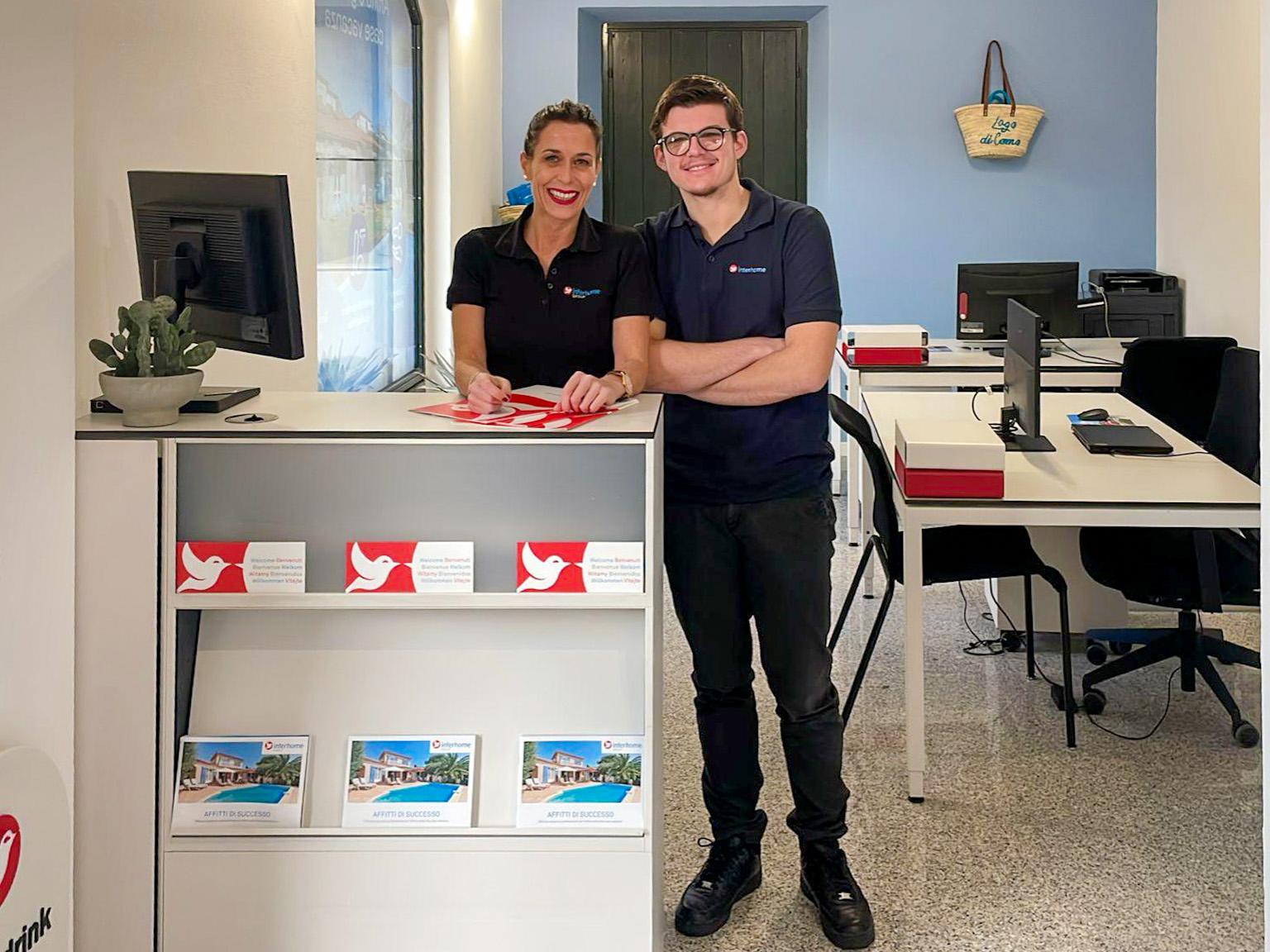 il team della nostra agenzia di affitti brevi a Menaggio