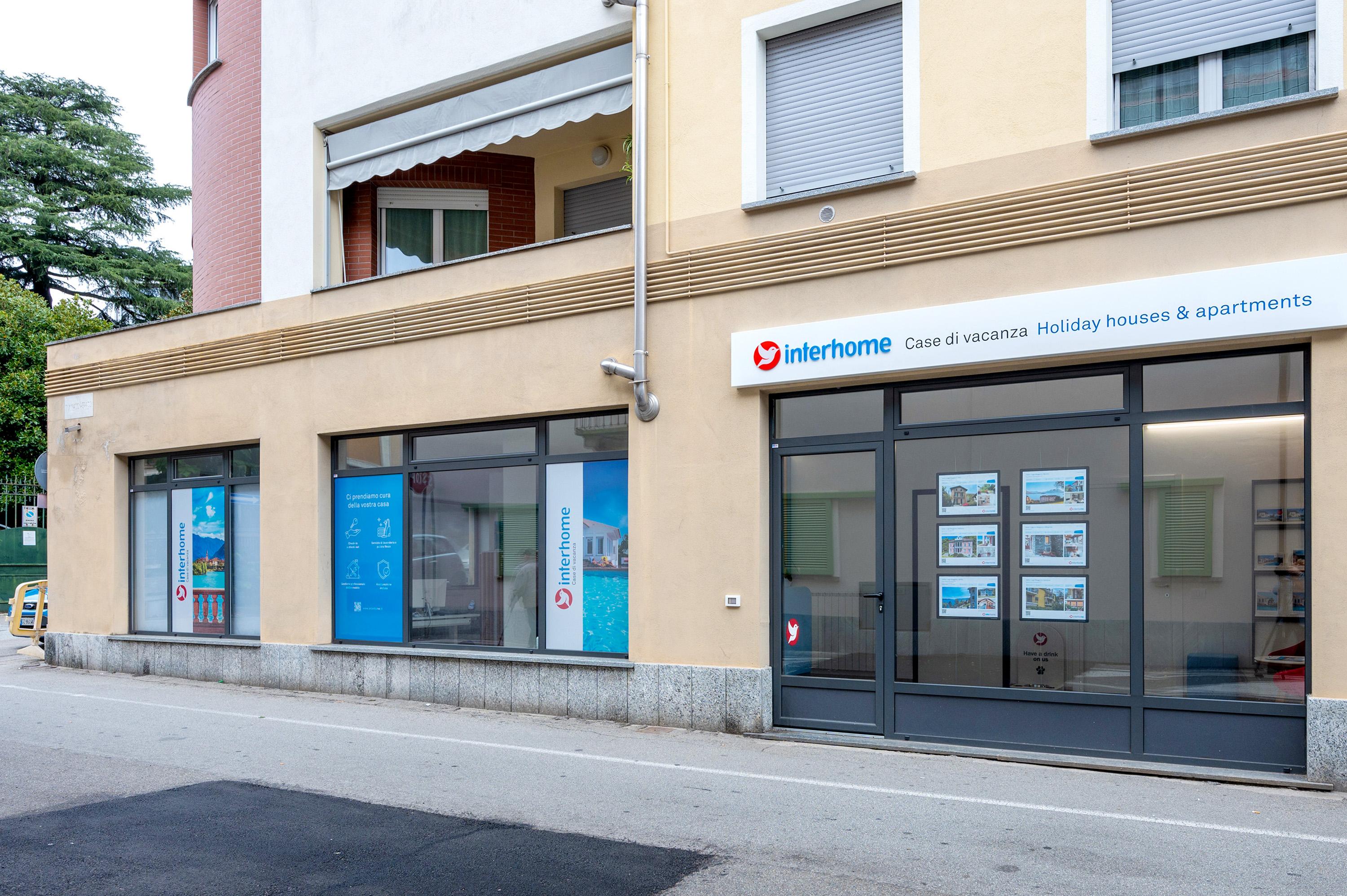 il team della nostra agenzia di affitti brevi a Verbania