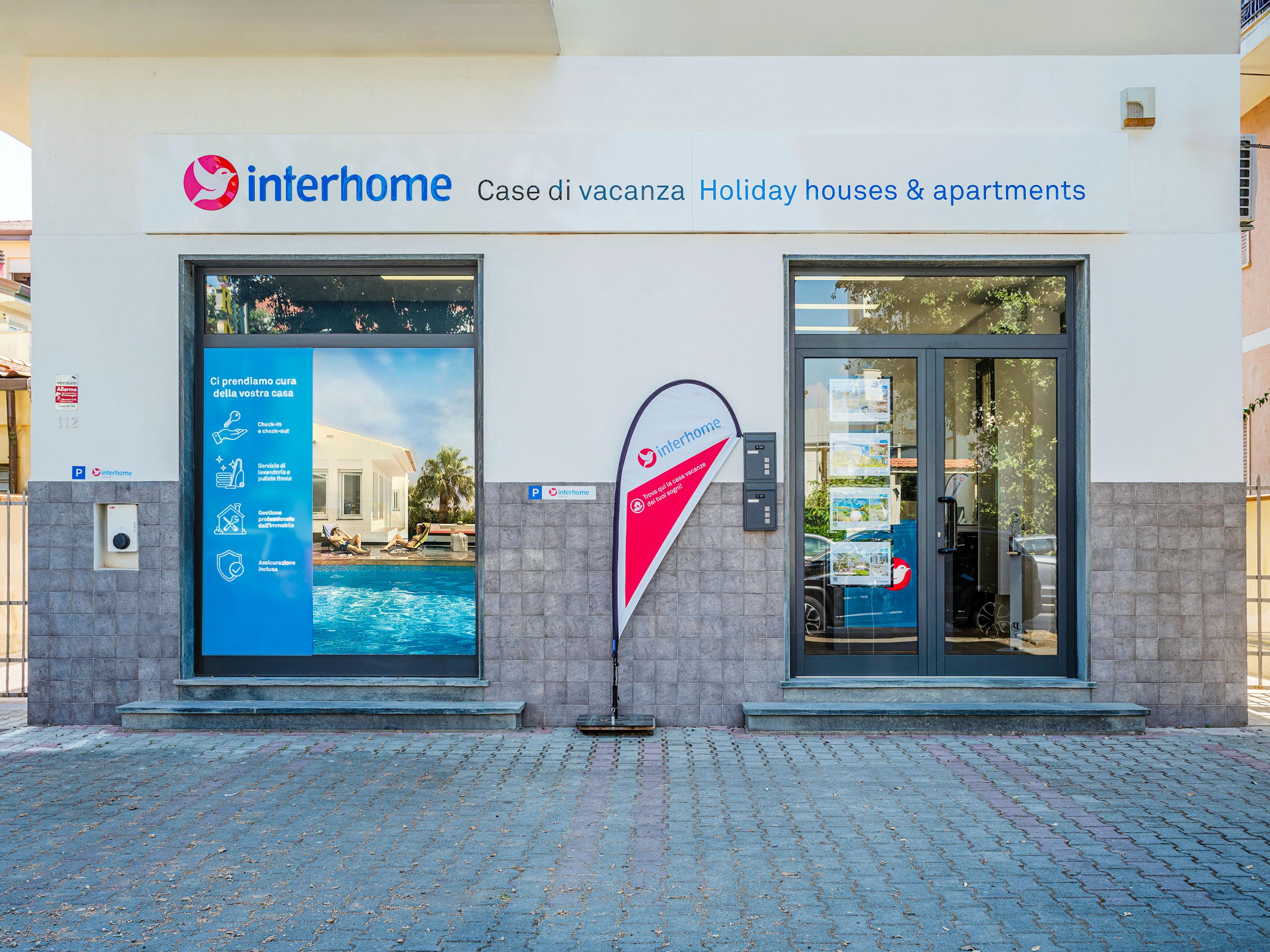 il team della nostra agenzia di affitti brevi a Versilia