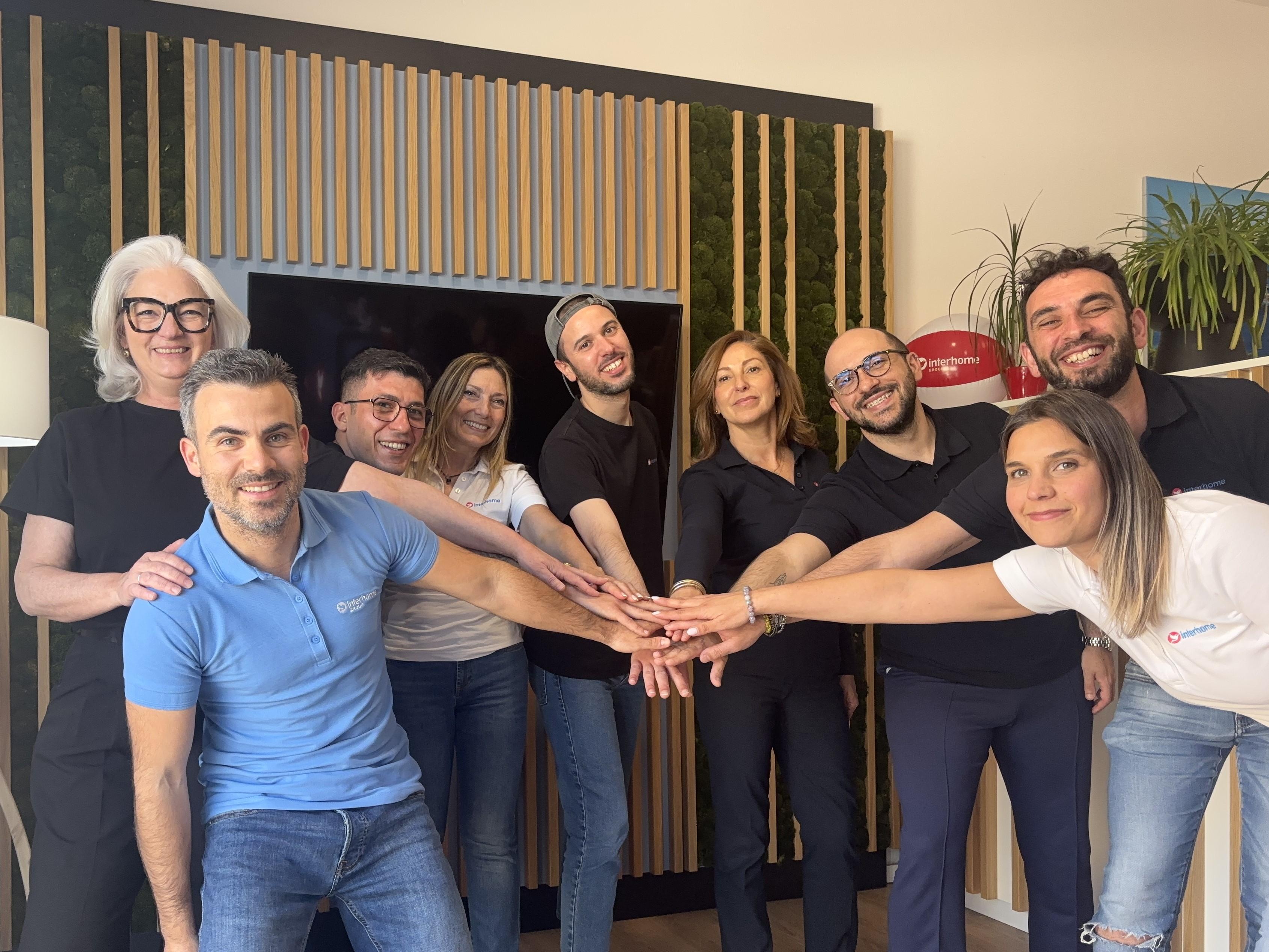 il team della nostra agenzia di affitti brevi a Olbia