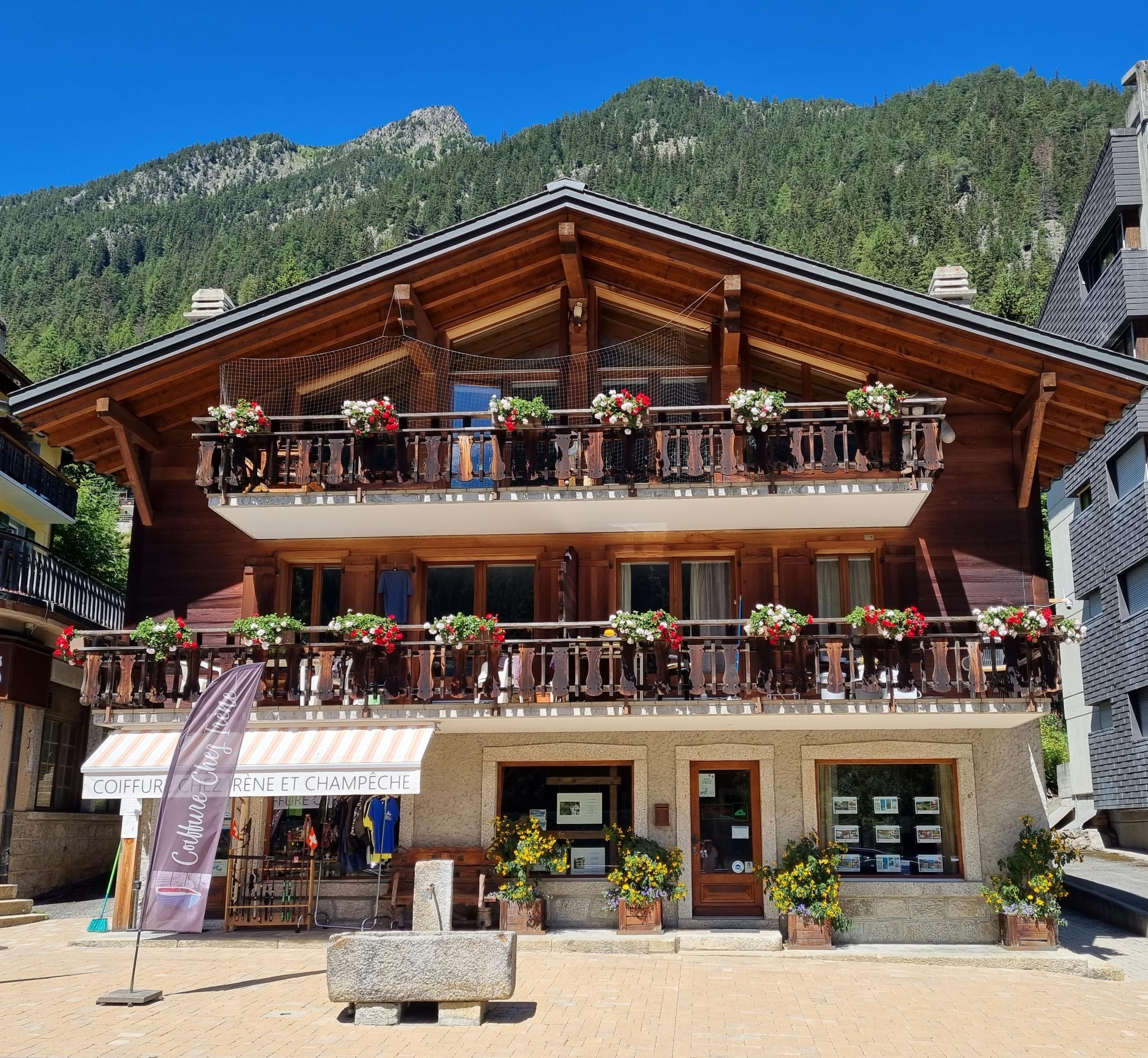 il team della nostra agenzia di affitti brevi a Champex
