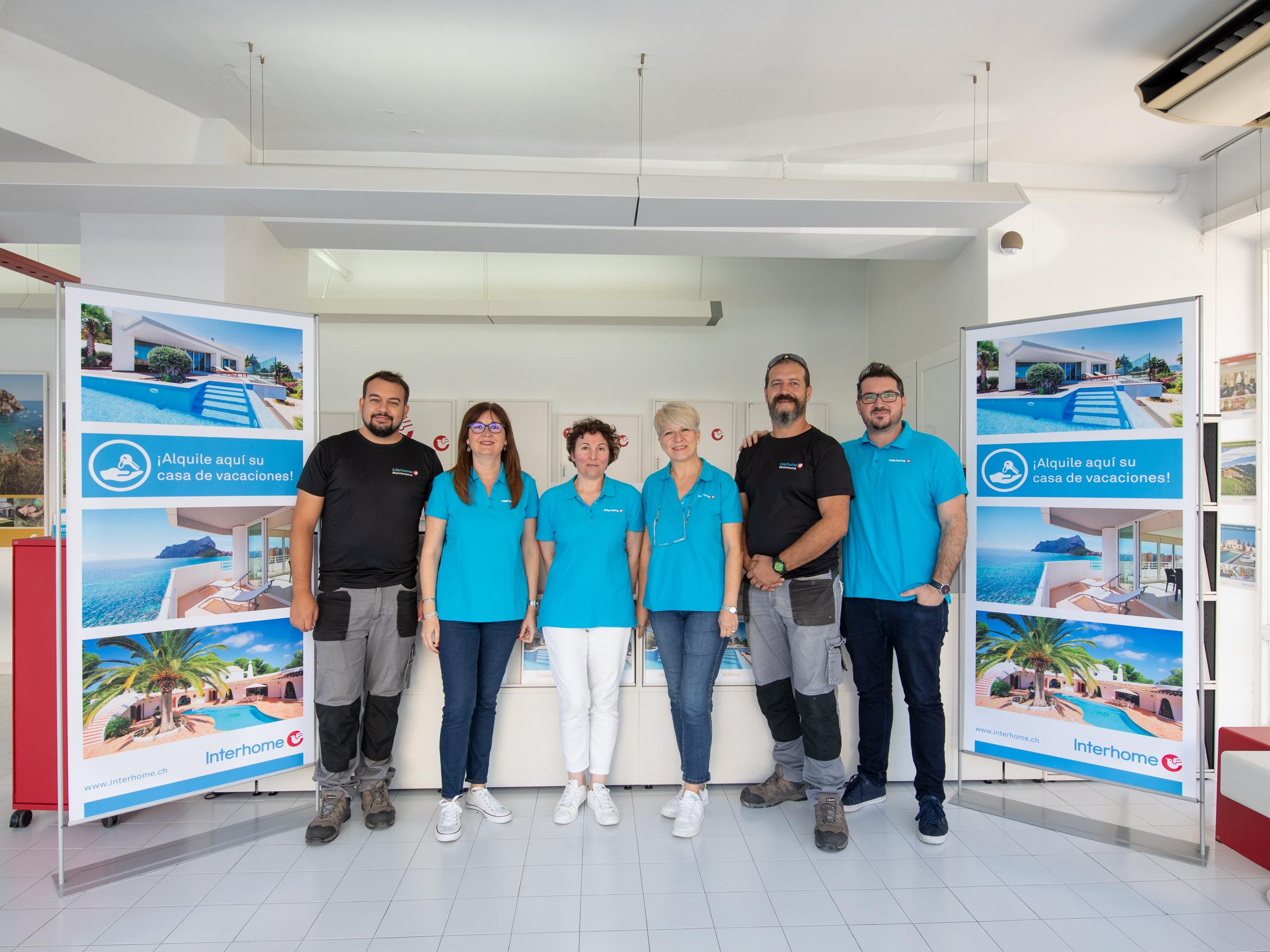 Equip de l'oficina local de gestió de propietats a Calpe